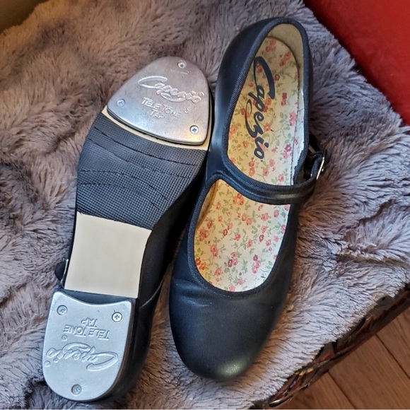 Capezio Women's Mary Jane Tap Shoe - Picture 4 of 6